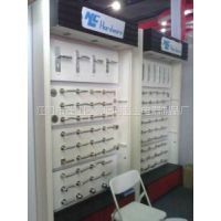 江门市蓬江区新聪明五金电器制品厂 专业生产拉手、门碰门吸与插销塑胶制品