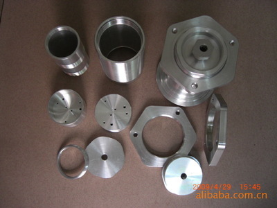 东莞市胜鑫五金制品 专业供应五金冲压与扣具产品