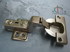 揭阳市诚浩五金制品厂专业解析 40杯二段力滑入式铰链及其塑胶配件