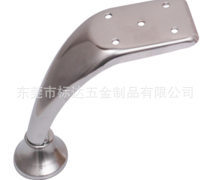 手拉花婚车装饰新选择 大号拉花打造浪漫移动风景线